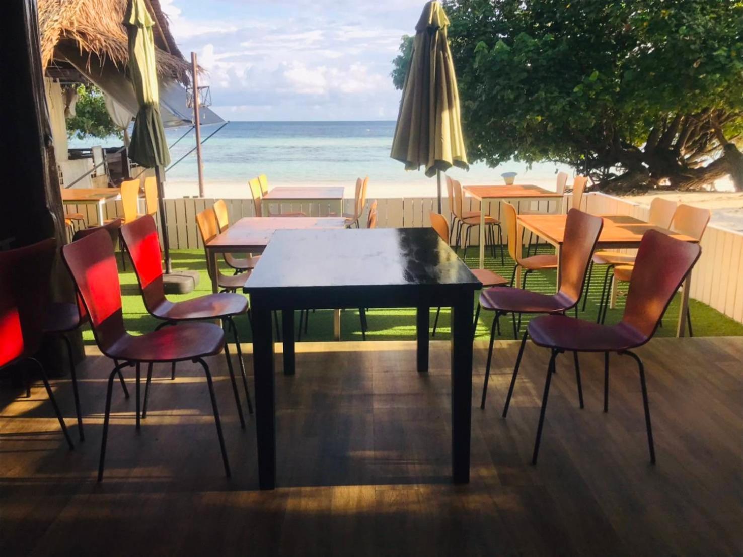 Bella Vista Beach Resort Koh Lipe Exterior foto